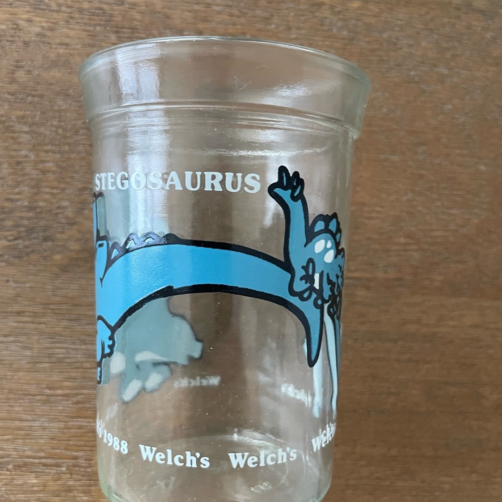 Vintage Welch’s dinosaur jar